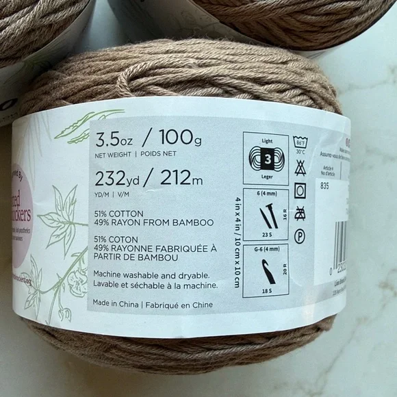 Lion Brand Caboo 3 skeins Taupe - Picture 2 of 3